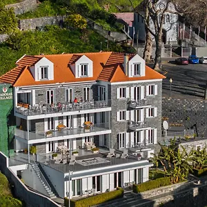*** Maison d'hôtes Ourmadeira - Babosas Village, Gardenias And Greenspaces Portugal